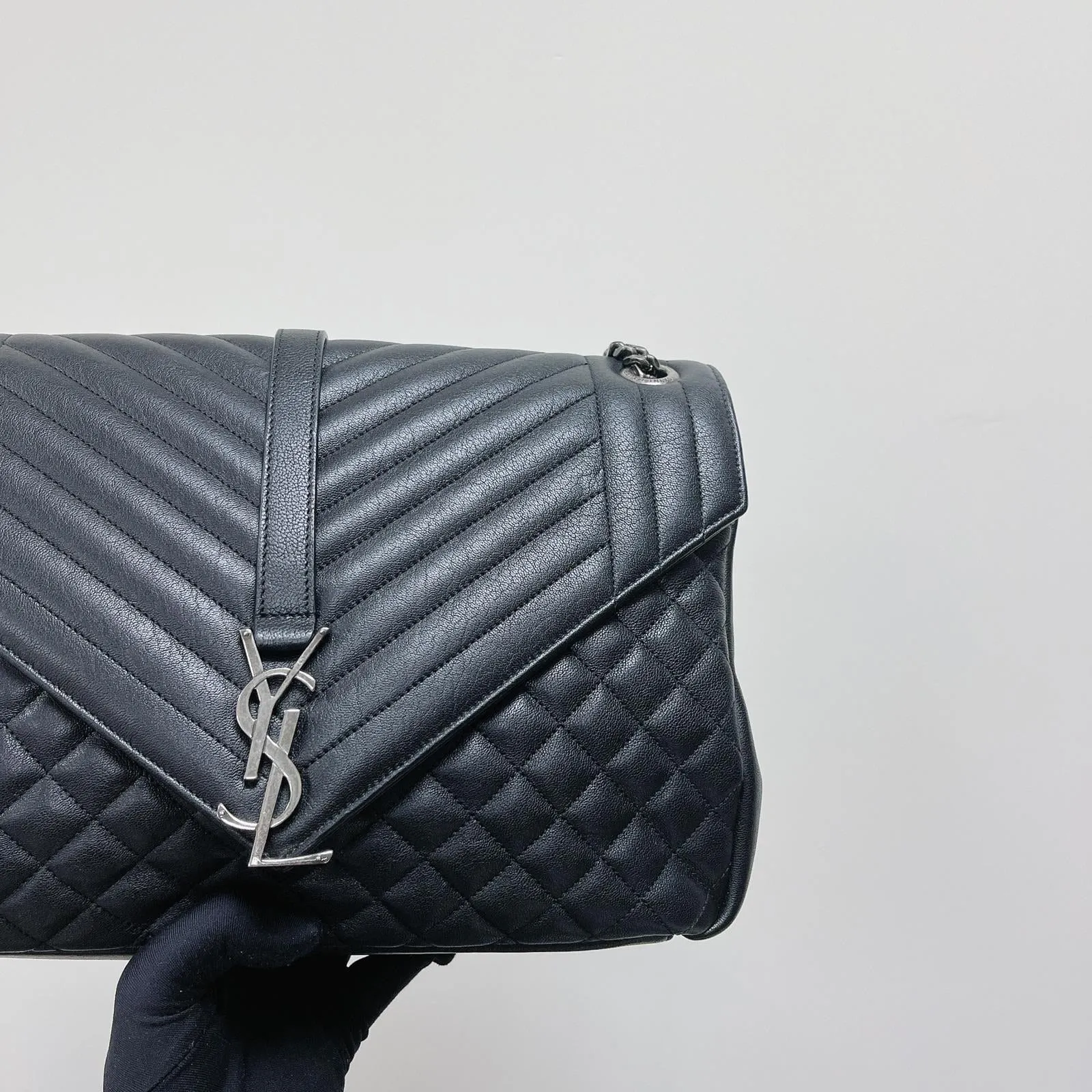 Saint Laurent Envelope Bag Triquilt