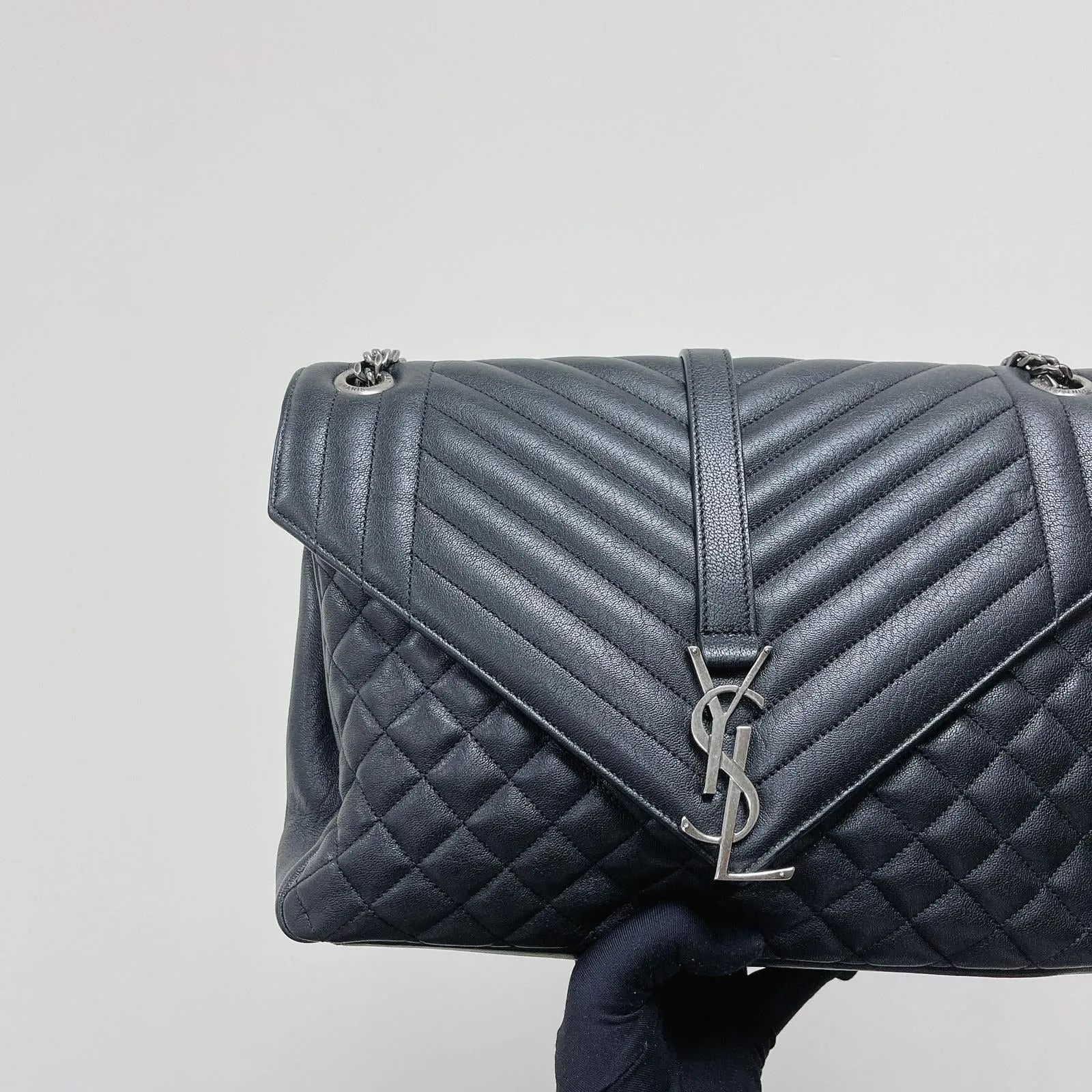 Saint Laurent Envelope Bag Triquilt