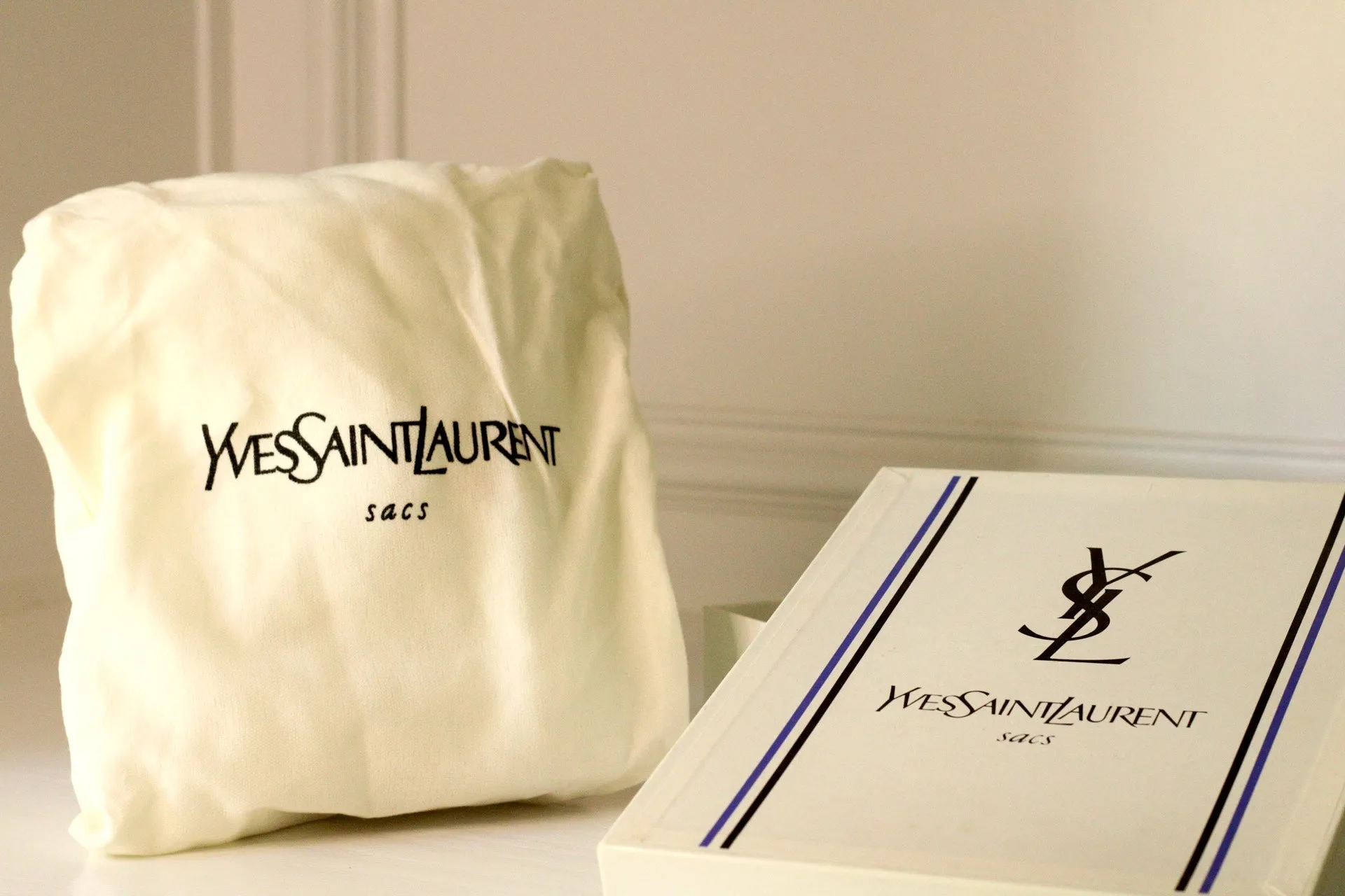 Yves Saint Laurent Vintage Envelope Convertible Crossbody Preowned